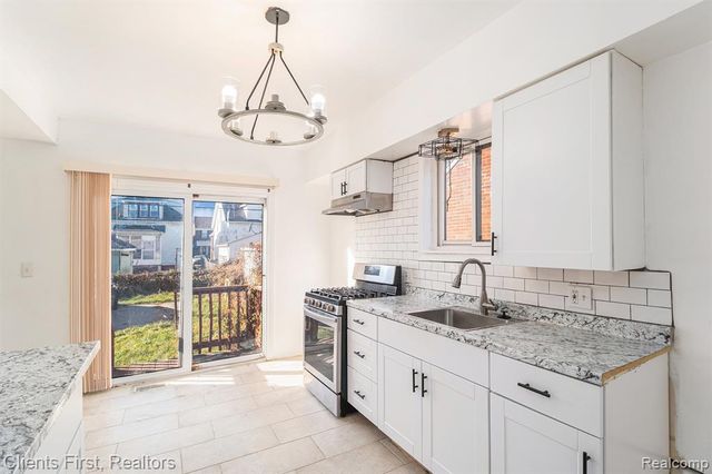 4315 Bingham Street, Dearborn, MI 48126