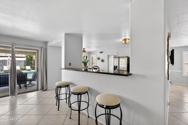 704 W LA PRYOR Lane, Gilbert, AZ 85233