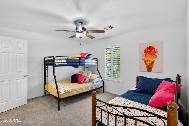 704 W LA PRYOR Lane, Gilbert, AZ 85233