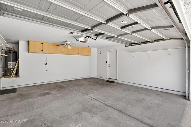 704 W LA PRYOR Lane, Gilbert, AZ 85233