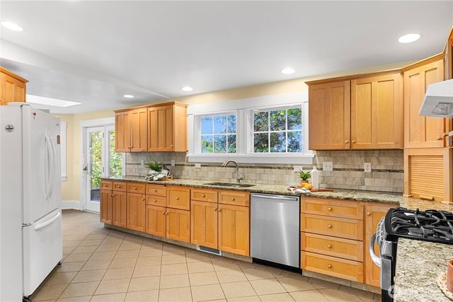 805 5th Avenue SW, Olympia, WA 98502