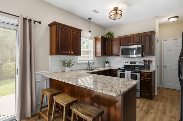 116 Crabwall Court, Holly Springs, NC 27540