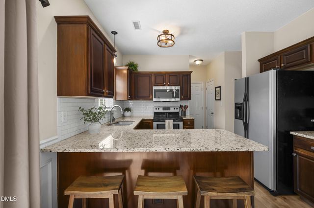 116 Crabwall Court, Holly Springs, NC 27540