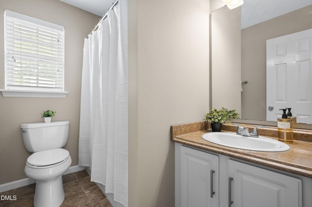 116 Crabwall Court, Holly Springs, NC 27540