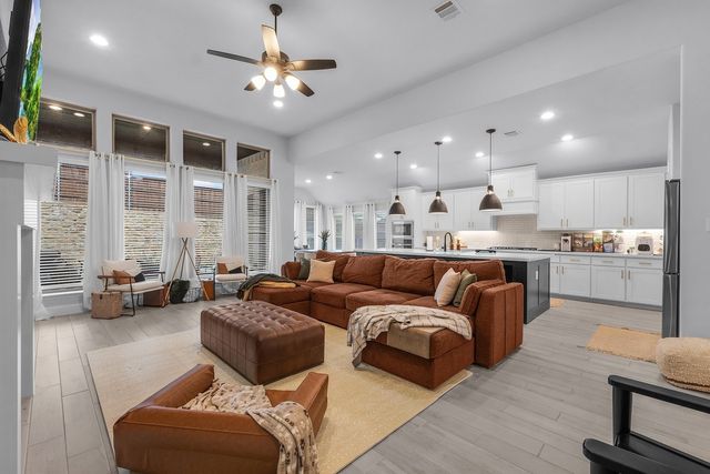 172 Buffalo Boulevard, Rhome, TX 76078