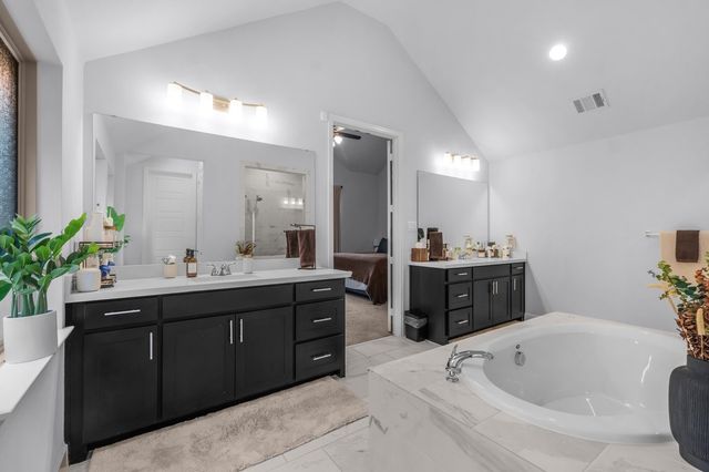 172 Buffalo Boulevard, Rhome, TX 76078