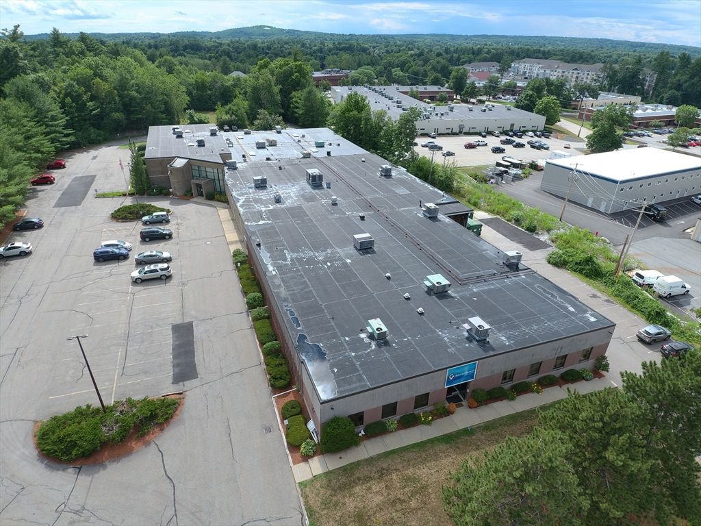 7-7A Stuart Rd, Chelmsford, MA 01824