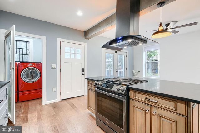 5201 BEAUFORT AVE, Baltimore, MD 21215
