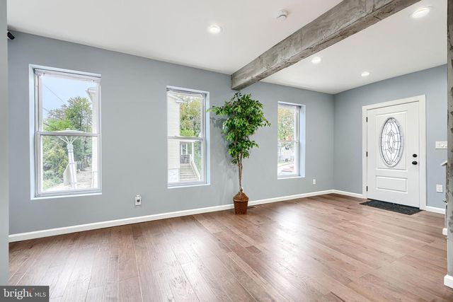 5201 BEAUFORT AVE, Baltimore, MD 21215