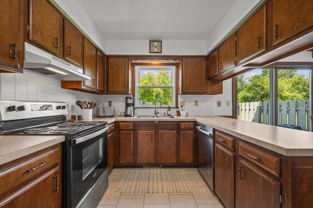5640 Tilly Road, St. Joseph, MI 49085