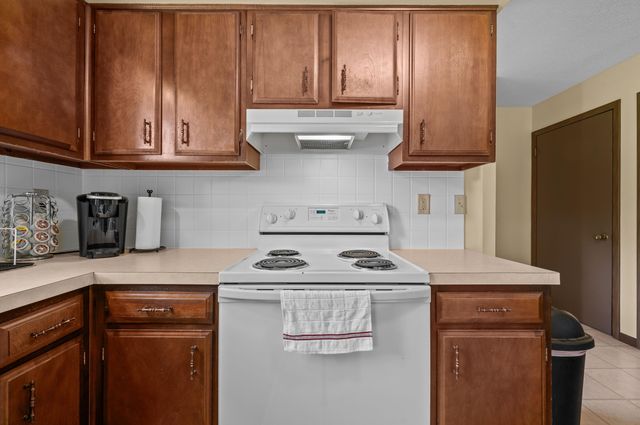 5640 Tilly Road, St. Joseph, MI 49085