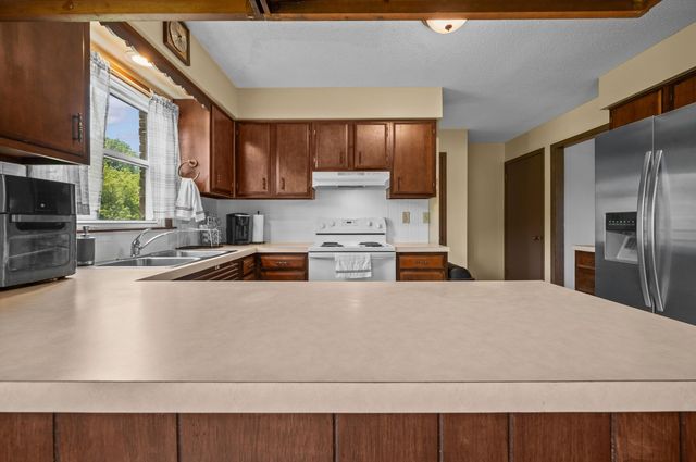 5640 Tilly Road, St. Joseph, MI 49085