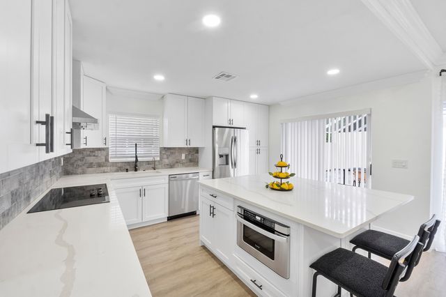 9621 Boca Gardens Circle N A, Boca Raton, FL 33496