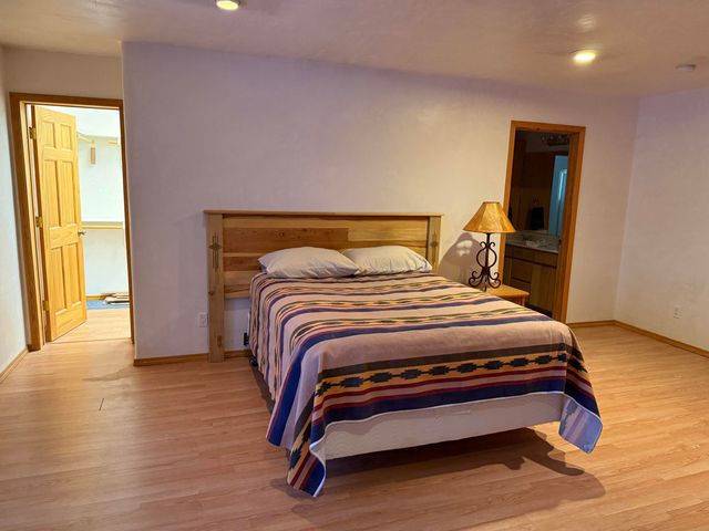 44 Camino Benavidez, Santa Fe, NM 87507