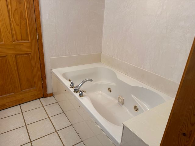 44 Camino Benavidez, Santa Fe, NM 87507