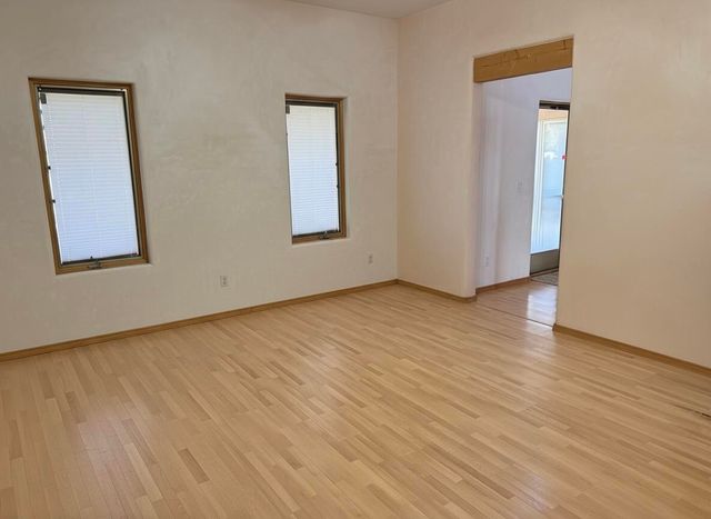 44 Camino Benavidez, Santa Fe, NM 87507