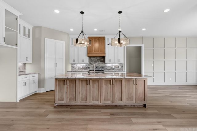 100 Liberty Oaks Trail, Alexander, AR 72002