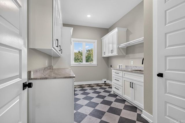 100 Liberty Oaks Trail, Alexander, AR 72002