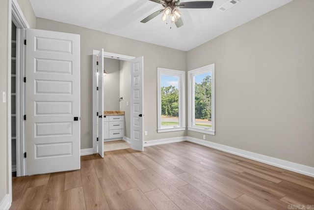 100 Liberty Oaks Trail, Alexander, AR 72002