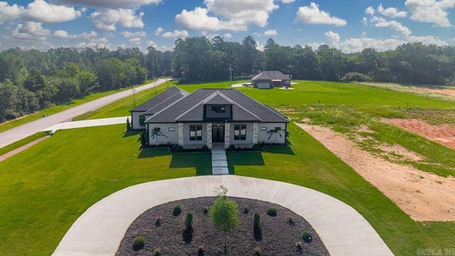 100 Liberty Oaks Trail, Alexander, AR 72002