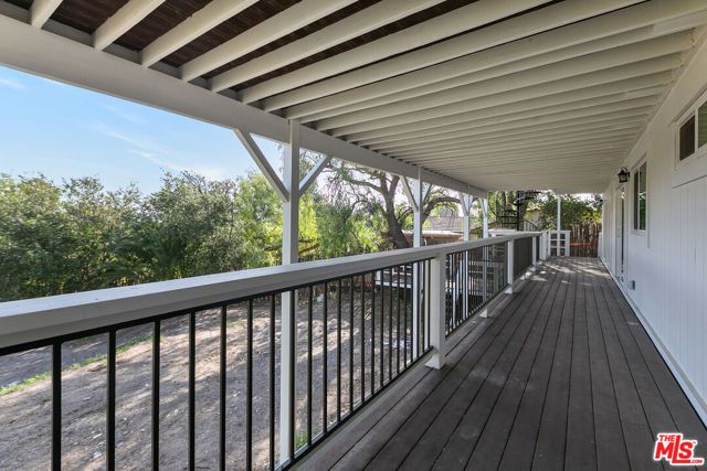 23937 Jensen Drive, West Hills (los Angeles), CA 91304