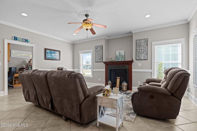 109 Key West Lane, Newport, NC 28570