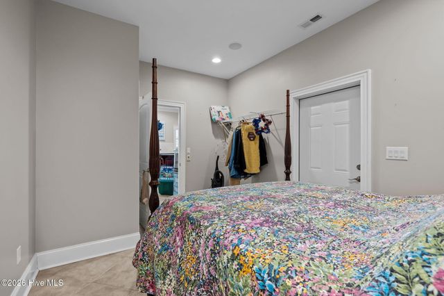 109 Key West Lane, Newport, NC 28570