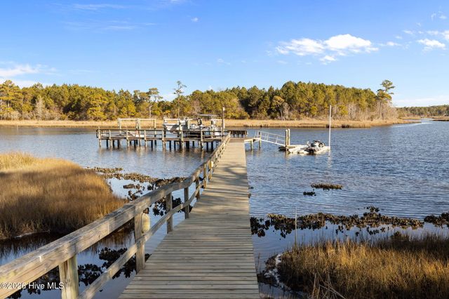 109 Key West Lane, Newport, NC 28570