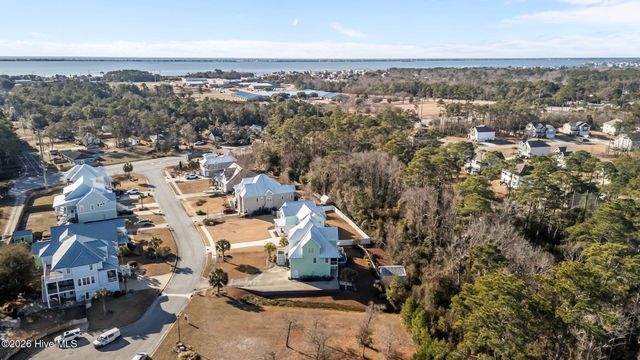 109 Key West Lane, Newport, NC 28570