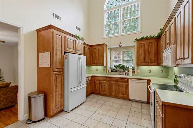 2203 Arbor Hill, Canton, GA 30115