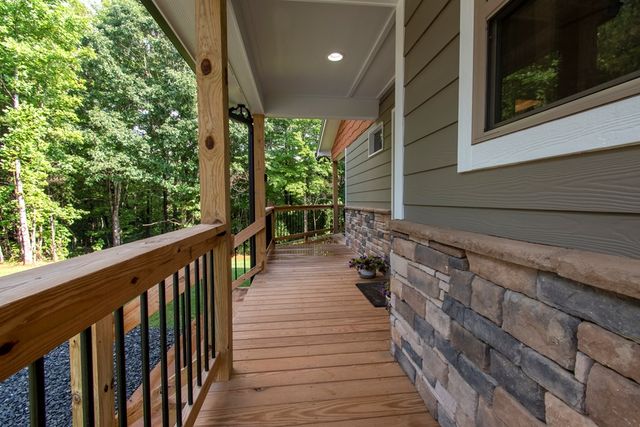 59 Nugent Lane, Murphy, NC 28906