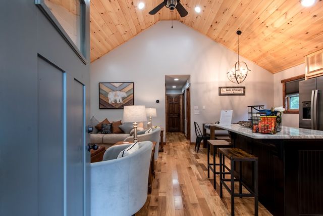 59 Nugent Lane, Murphy, NC 28906