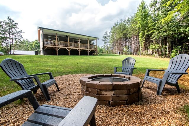 59 Nugent Lane, Murphy, NC 28906