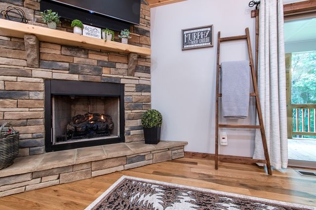 59 Nugent Lane, Murphy, NC 28906