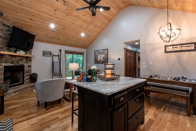 59 Nugent Lane, Murphy, NC 28906