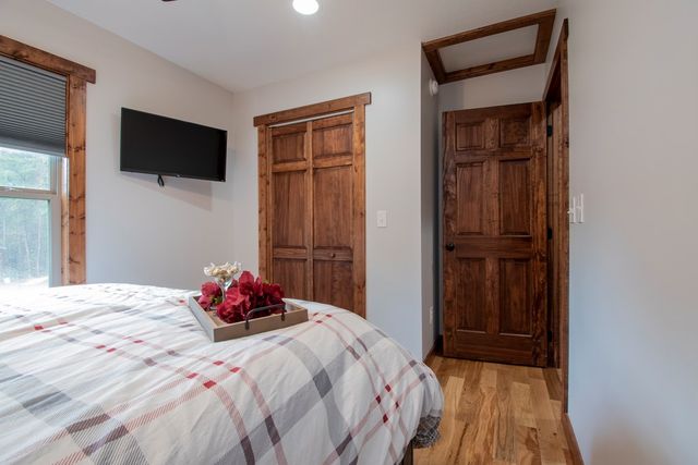 59 Nugent Lane, Murphy, NC 28906