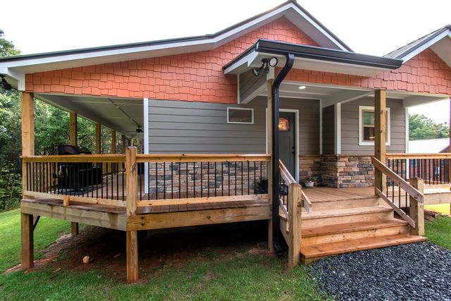 59 Nugent Lane, Murphy, NC 28906