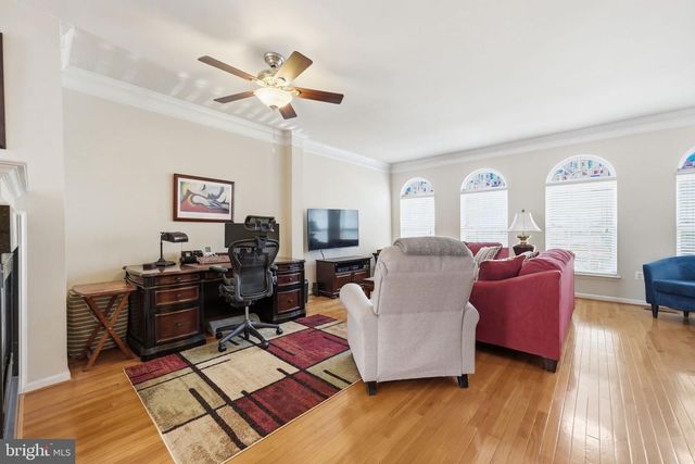 7033 LITTLE THAMES DR, Gainesville, VA 20155