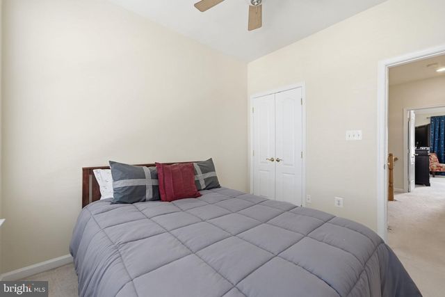 7033 LITTLE THAMES DR, Gainesville, VA 20155