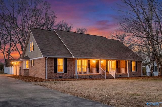 5638 Pawnee Circle, Guntersville, AL 35976