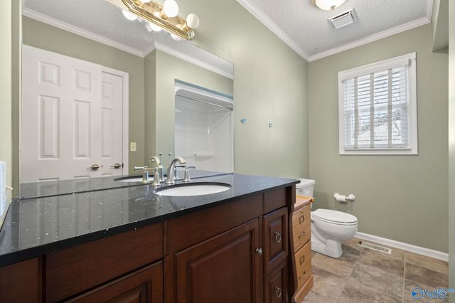 5638 Pawnee Circle, Guntersville, AL 35976