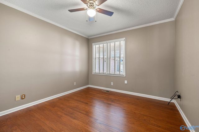 5638 Pawnee Circle, Guntersville, AL 35976