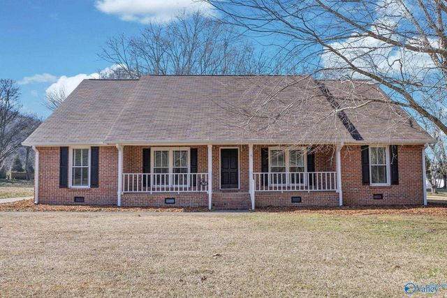 5638 Pawnee Circle, Guntersville, AL 35976