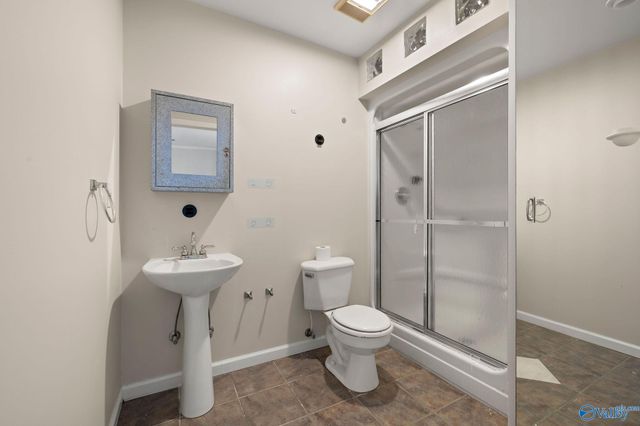 5638 Pawnee Circle, Guntersville, AL 35976