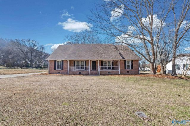 5638 Pawnee Circle, Guntersville, AL 35976