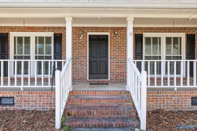 5638 Pawnee Circle, Guntersville, AL 35976