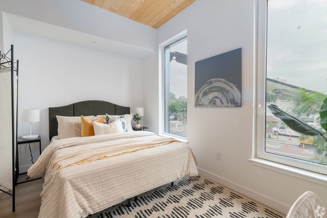 154 Broadway 204, Somerville, MA 02145