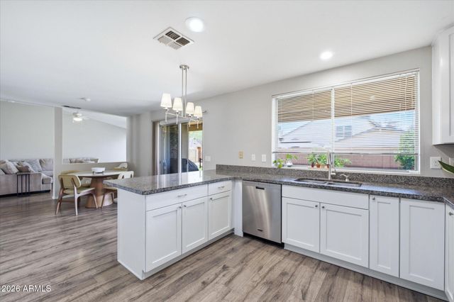 2865 E HERMOSA VISTA Drive, Mesa, AZ 85213