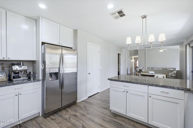 2865 E HERMOSA VISTA Drive, Mesa, AZ 85213