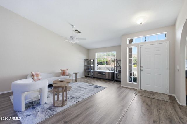 2865 E HERMOSA VISTA Drive, Mesa, AZ 85213